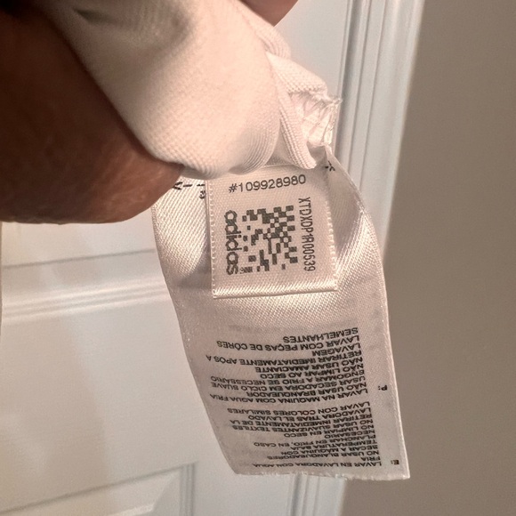 ADIDAS NBA NEW YORK KNICKS Women’s POLO Golf SHIRT SHORT SLEEVE White Large - Picture 9 of 10